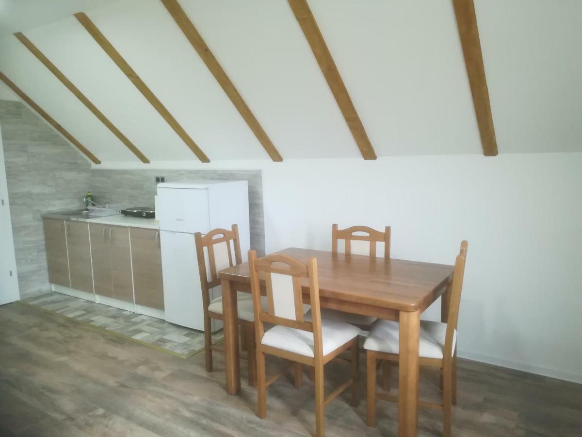 Guesthouse Bubalo Dreznik Grad ภายนอก รูปภาพ